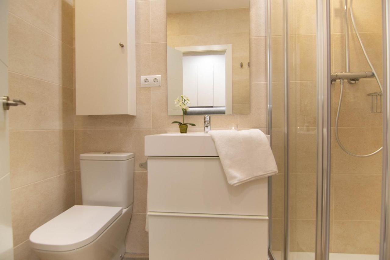 Apartamentos Centro Norte マドリード エクステリア 写真