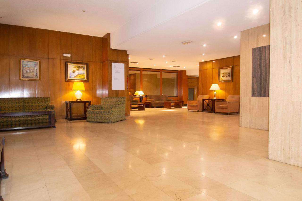 Apartamentos Centro Norte マドリード エクステリア 写真